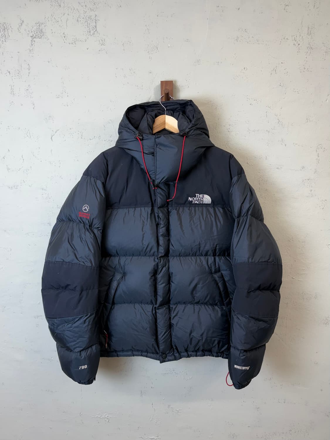 노스페이스 써밋 700 드라이로프트 패딩 블랙 상품이미지1