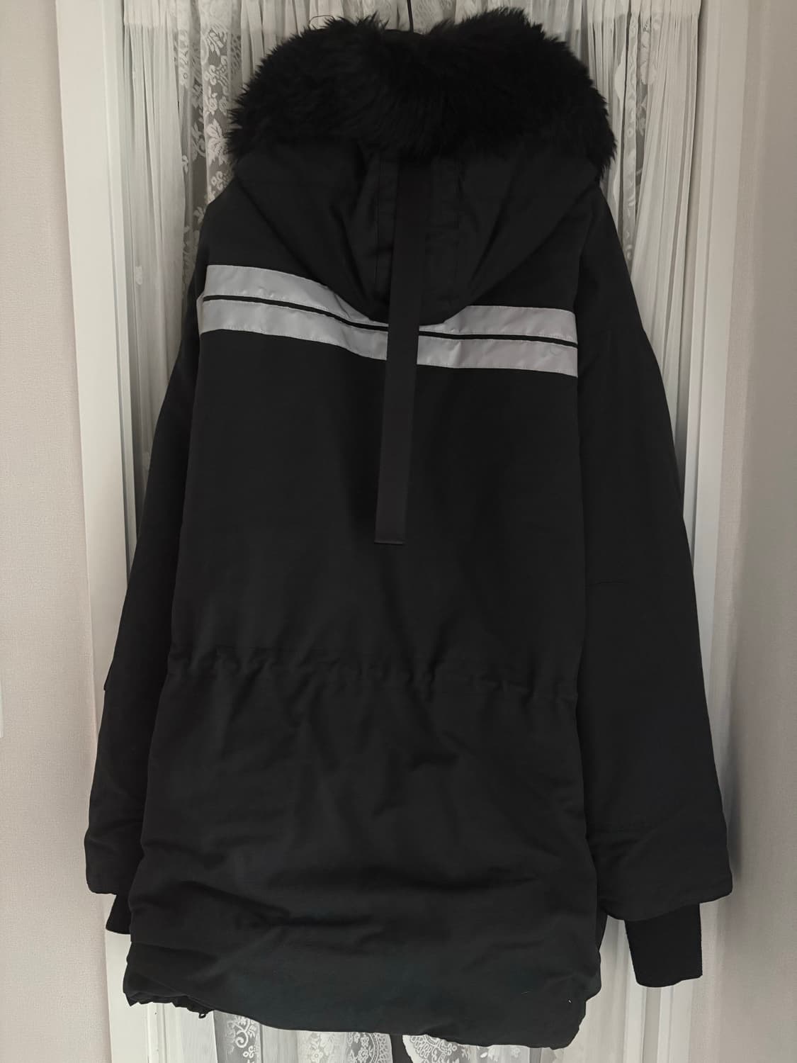 캐나다구스 X 베트멍 콜라보 GD 패딩 블랙 상품이미지2