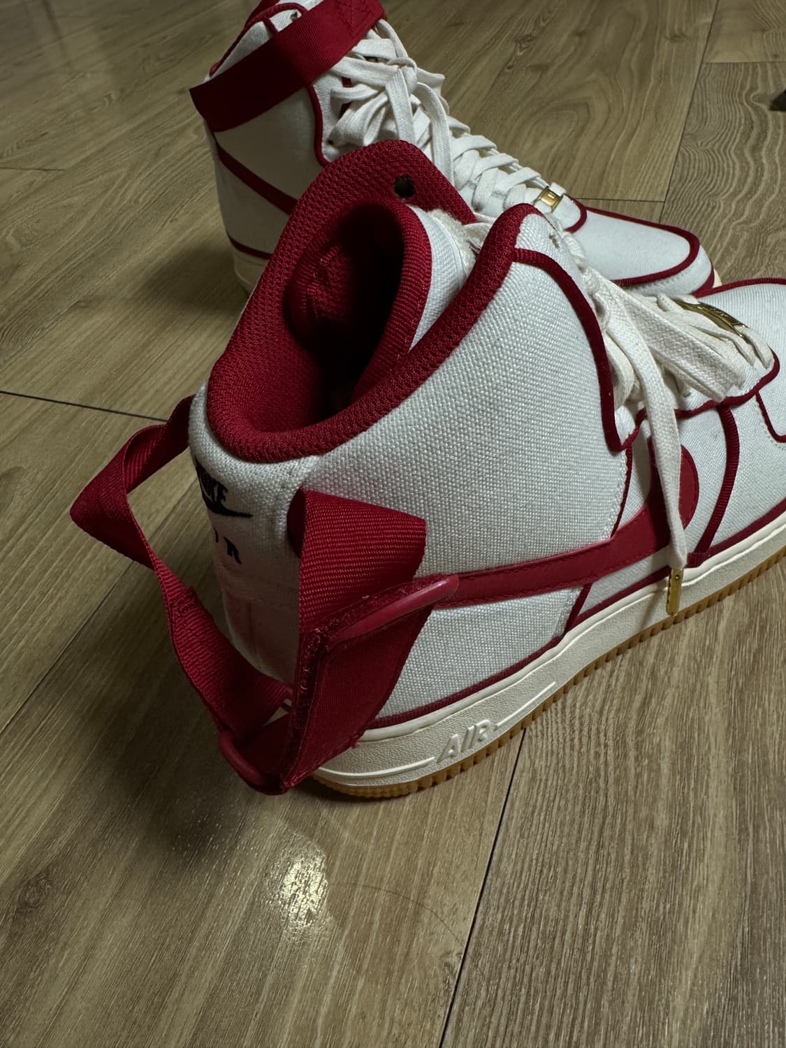 나이키 에어 포스 1 하이 '07 LV8 "세일" 블러드라인 레드 상품이미지7