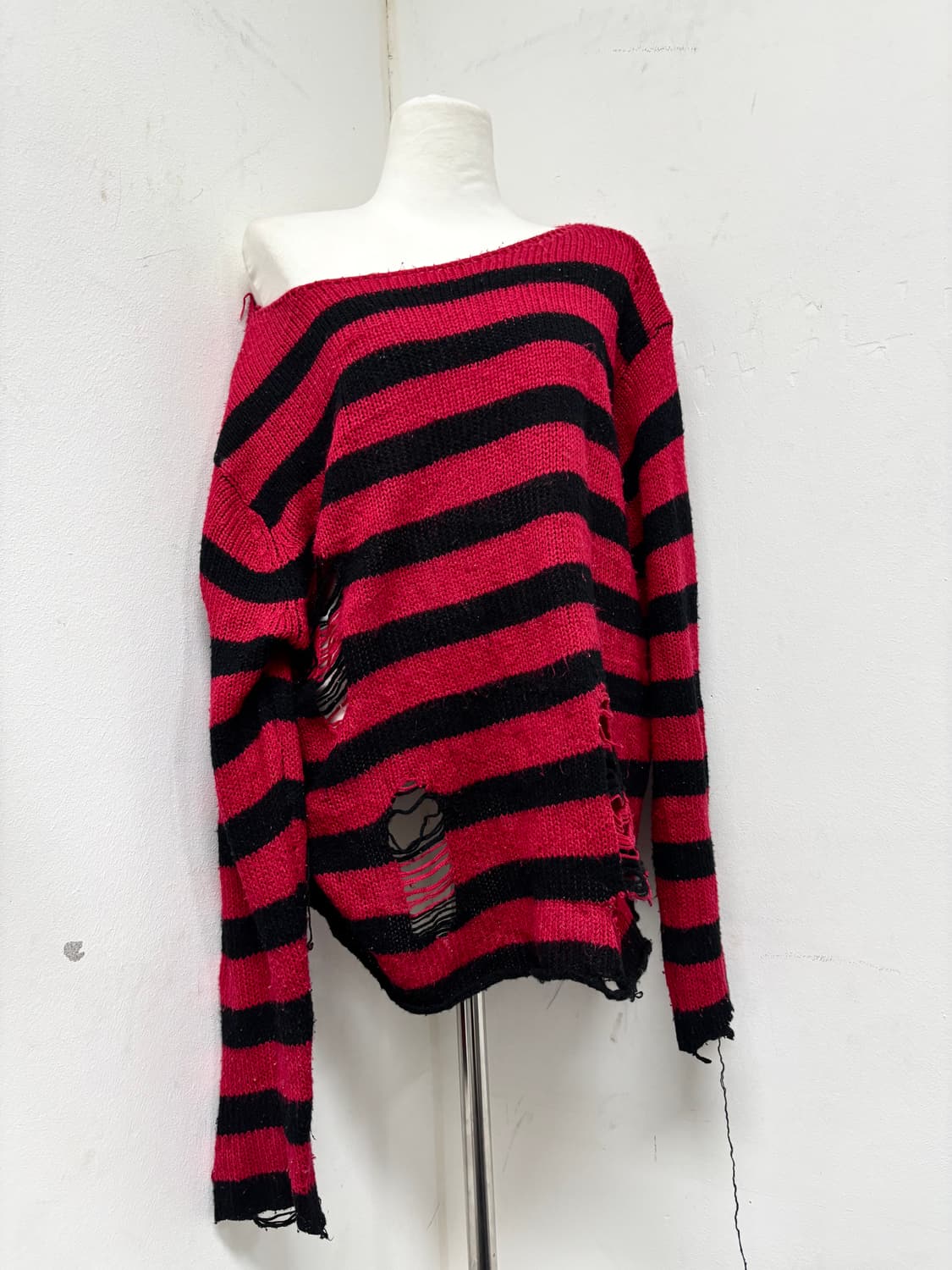 “Vintage” Punk Red Stripe Damaged Knit S 상품이미지6
