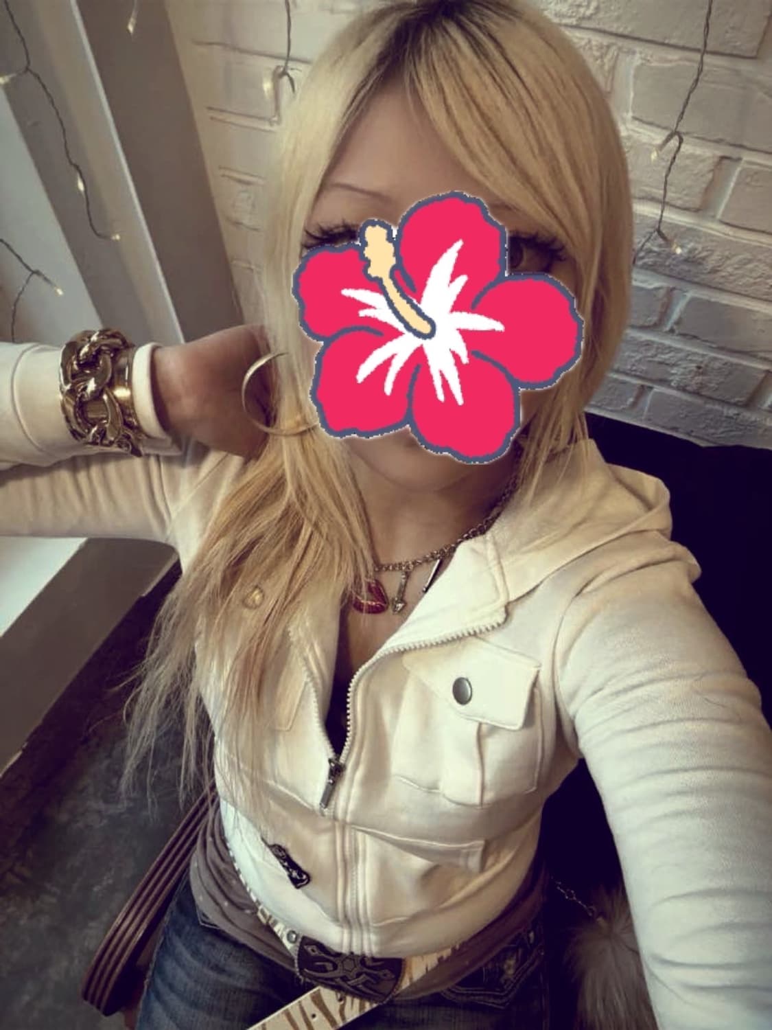 lasy daisy y2k 오네갸루 동물귀 후드집업 화이트 골드 크롭 상품이미지1