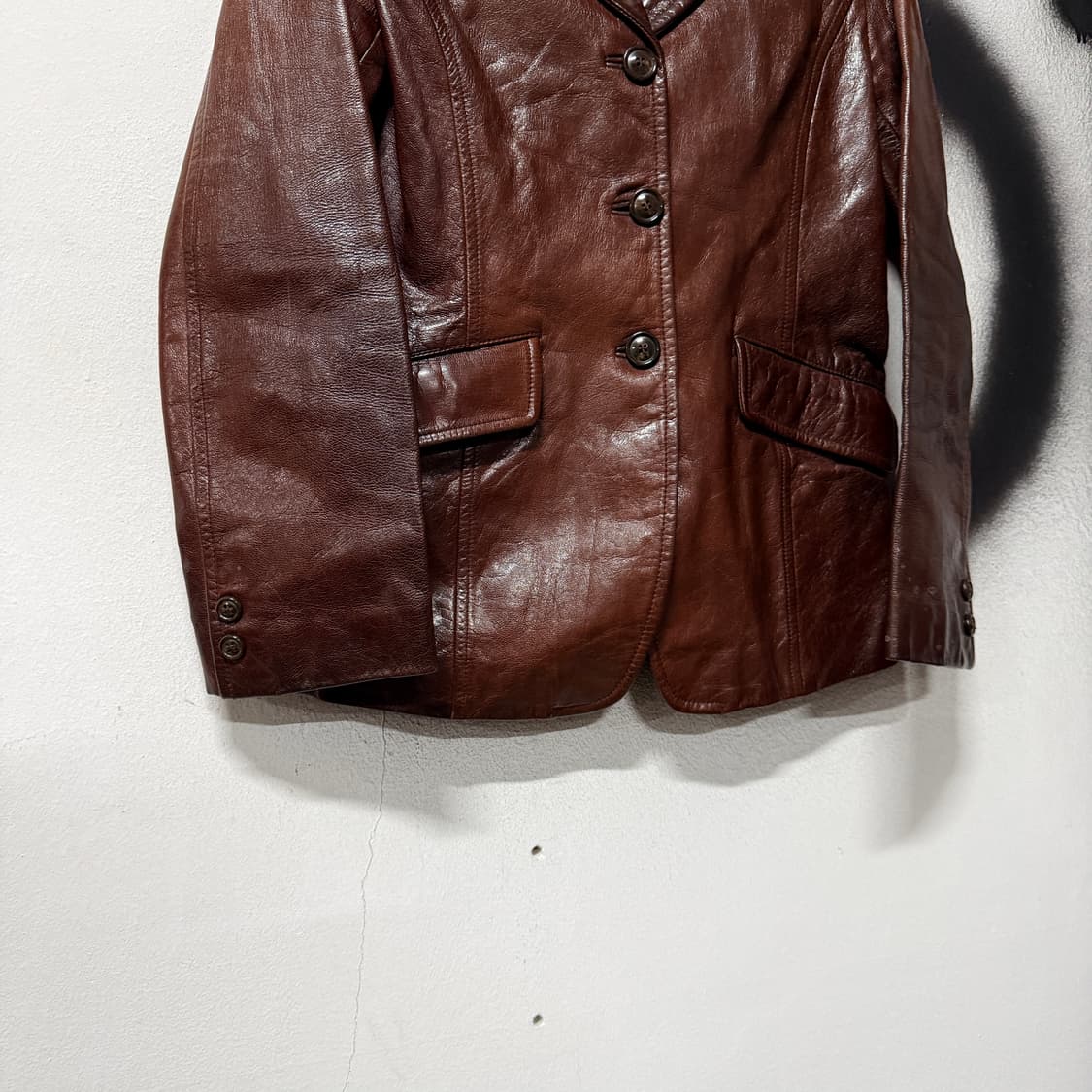 쉐비뇽 100% 쉽스킨 왁스코팅 유광 양가죽 싱글 블레이저 자켓 상품이미지4