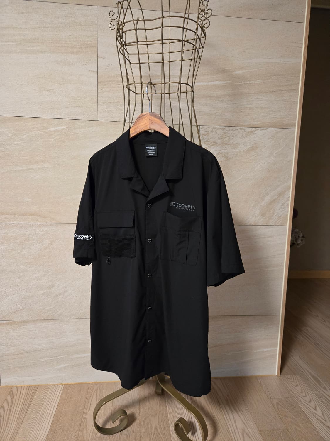 [100] 디스커버리 남성 반팔 셔츠 상품이미지3