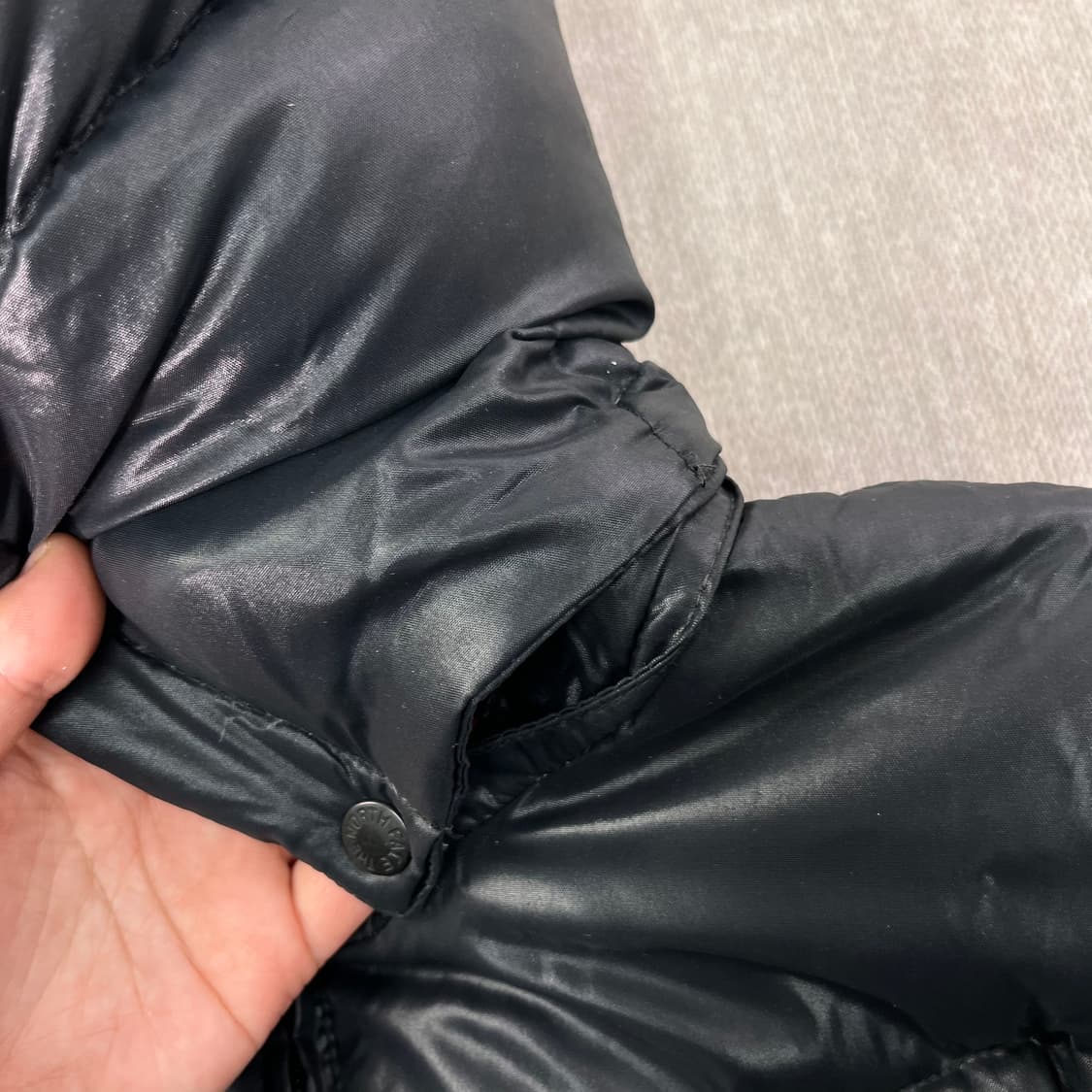 W 95 노스페이스 600 유광 경량 패딩 상품이미지4