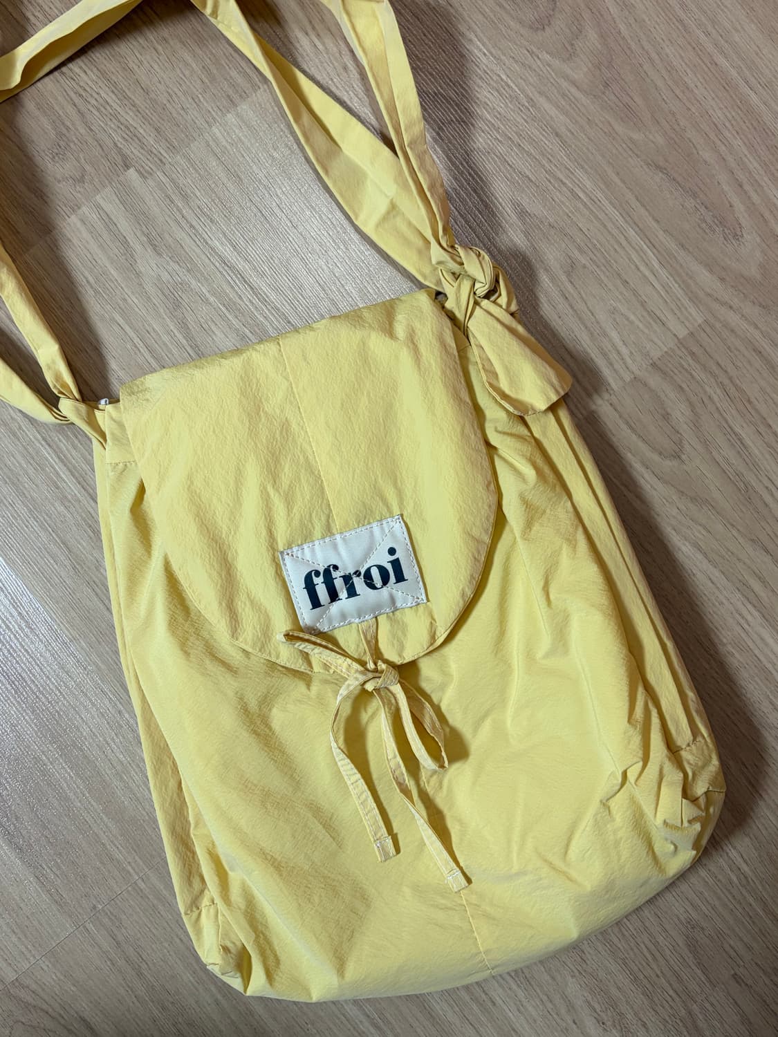 프루아 줄리백 옐로우 상품이미지1