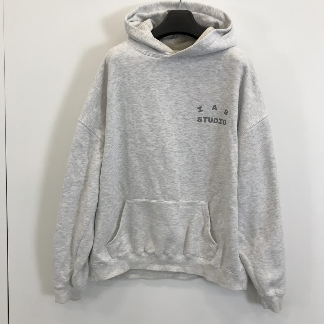 아이앱스튜디오 10주년 후드 라이트그레이 [XXL] 상품이미지1