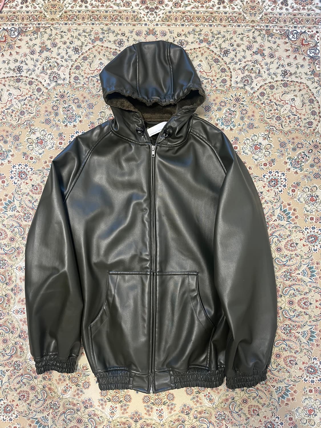 랜덤아이덴티티 레더 후드 집업 상품이미지1