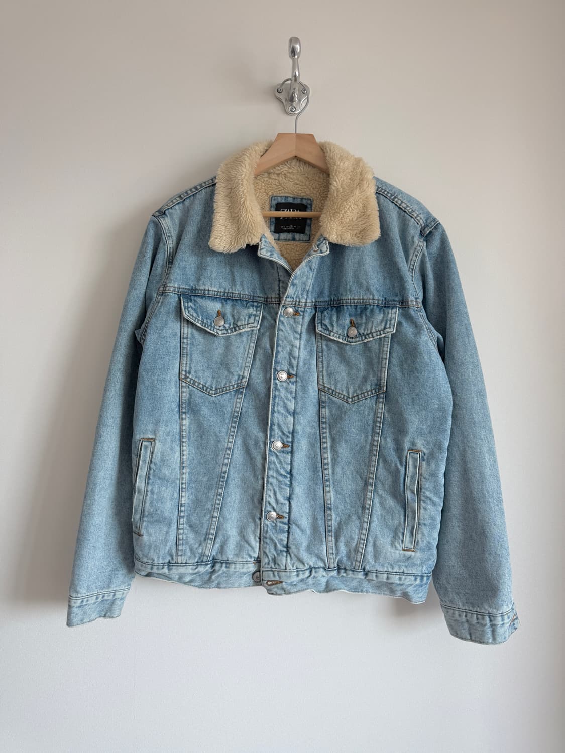 자라(ZARA) 쉐르파 데님 자켓 상품이미지1