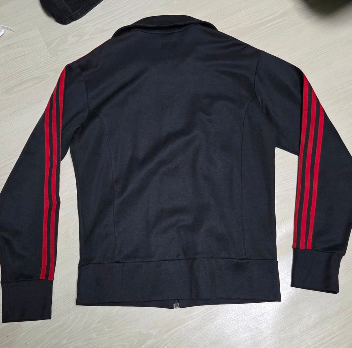 아디다스 검빨져지 상품이미지4