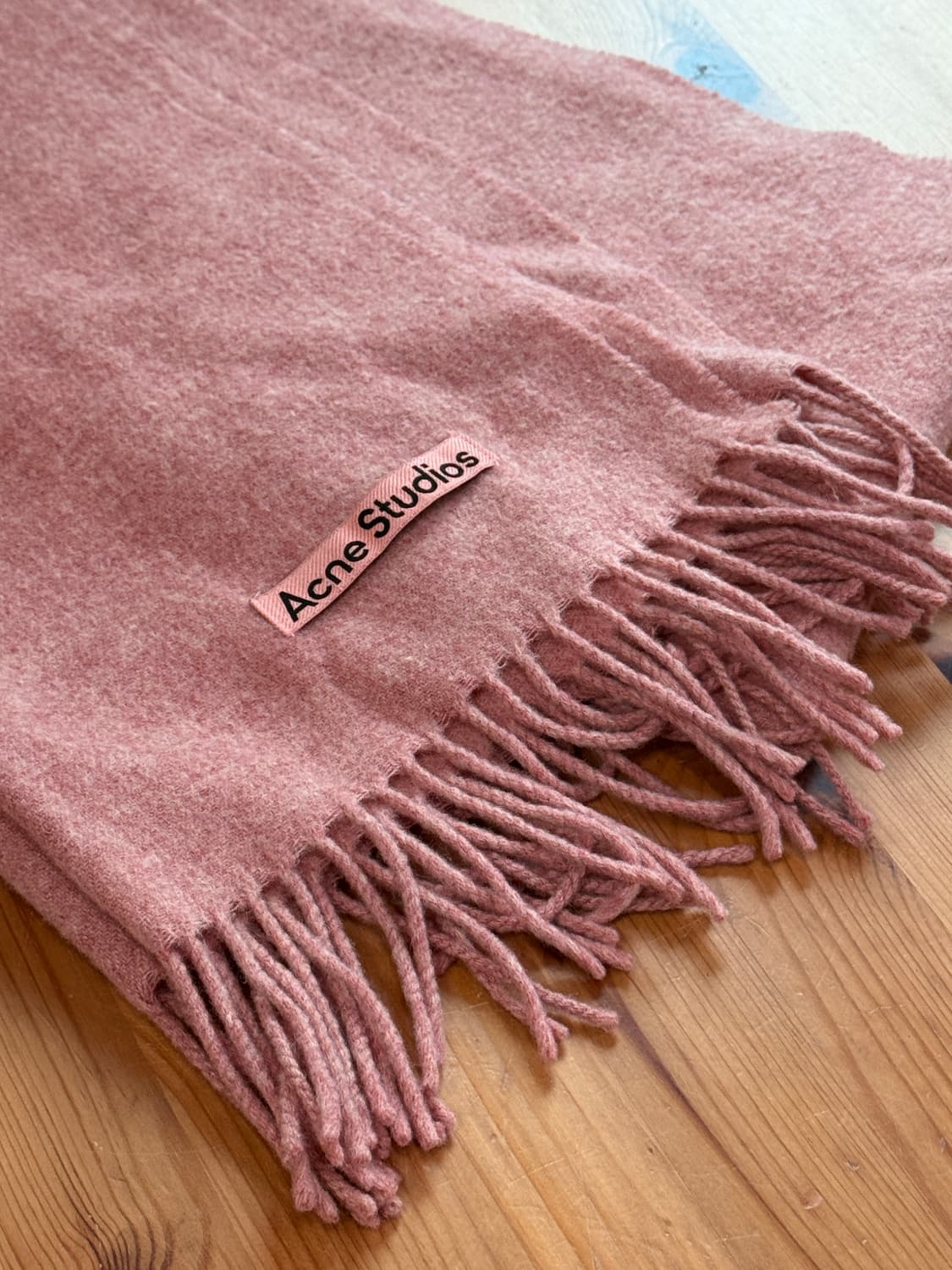 아크네스튜디오 정품 여성 머플러 목도리 네로우 로즈 멜란지 상품이미지2