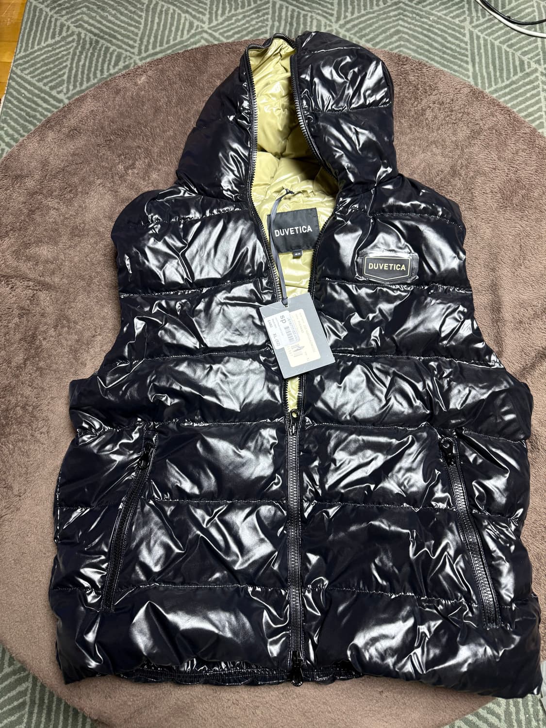 듀베티카 구스 패딩 조끼 상품이미지1