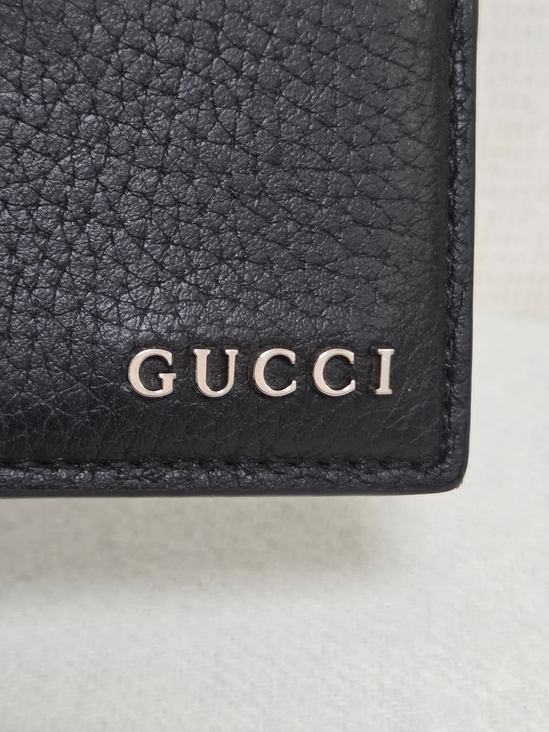 구찌 블랙 레더 카드지갑 / 25FW / 풀구성 상품이미지4