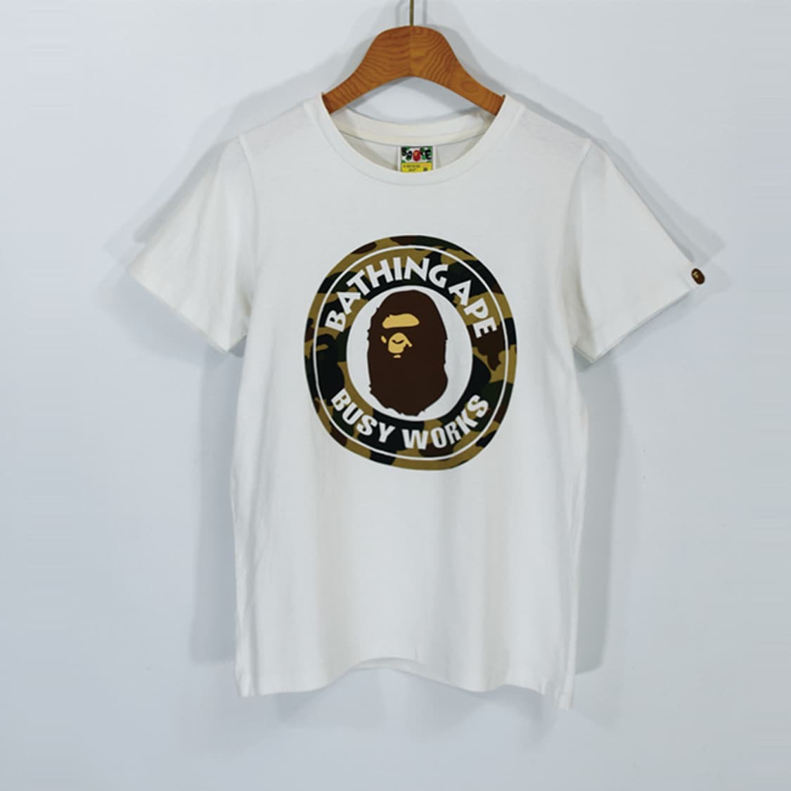 A BATHING APE 카모서클로고티셔츠 상품이미지1