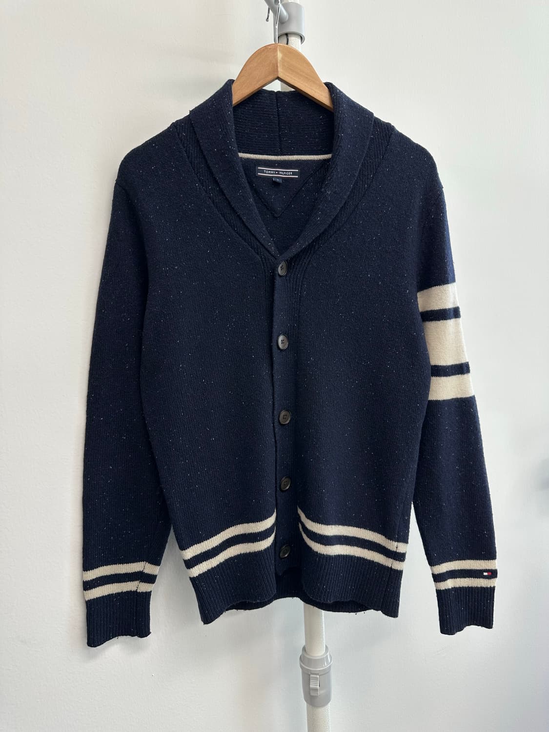 타미힐피거 로고 숄카라 가디건 상품이미지1