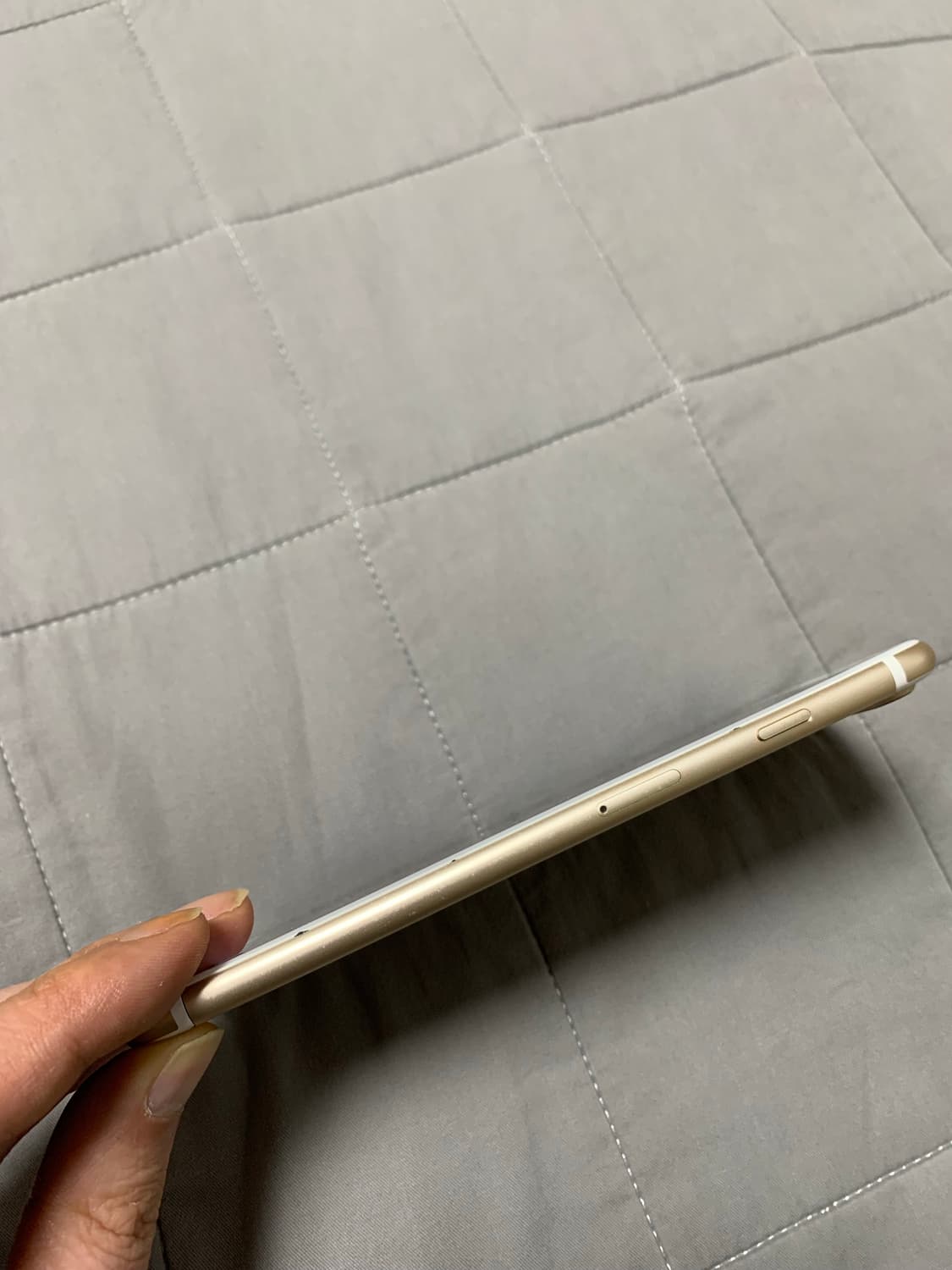 아이폰7플러스32GB골드 A급 상품이미지2