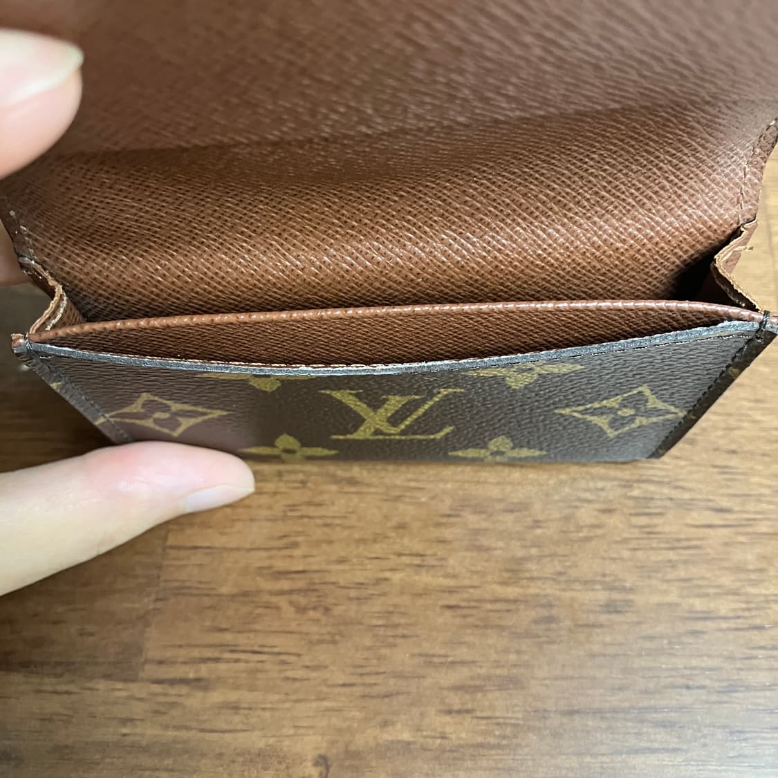 루이비통 엔벨로프 카르트 드 비지트 카드지갑 상품이미지7