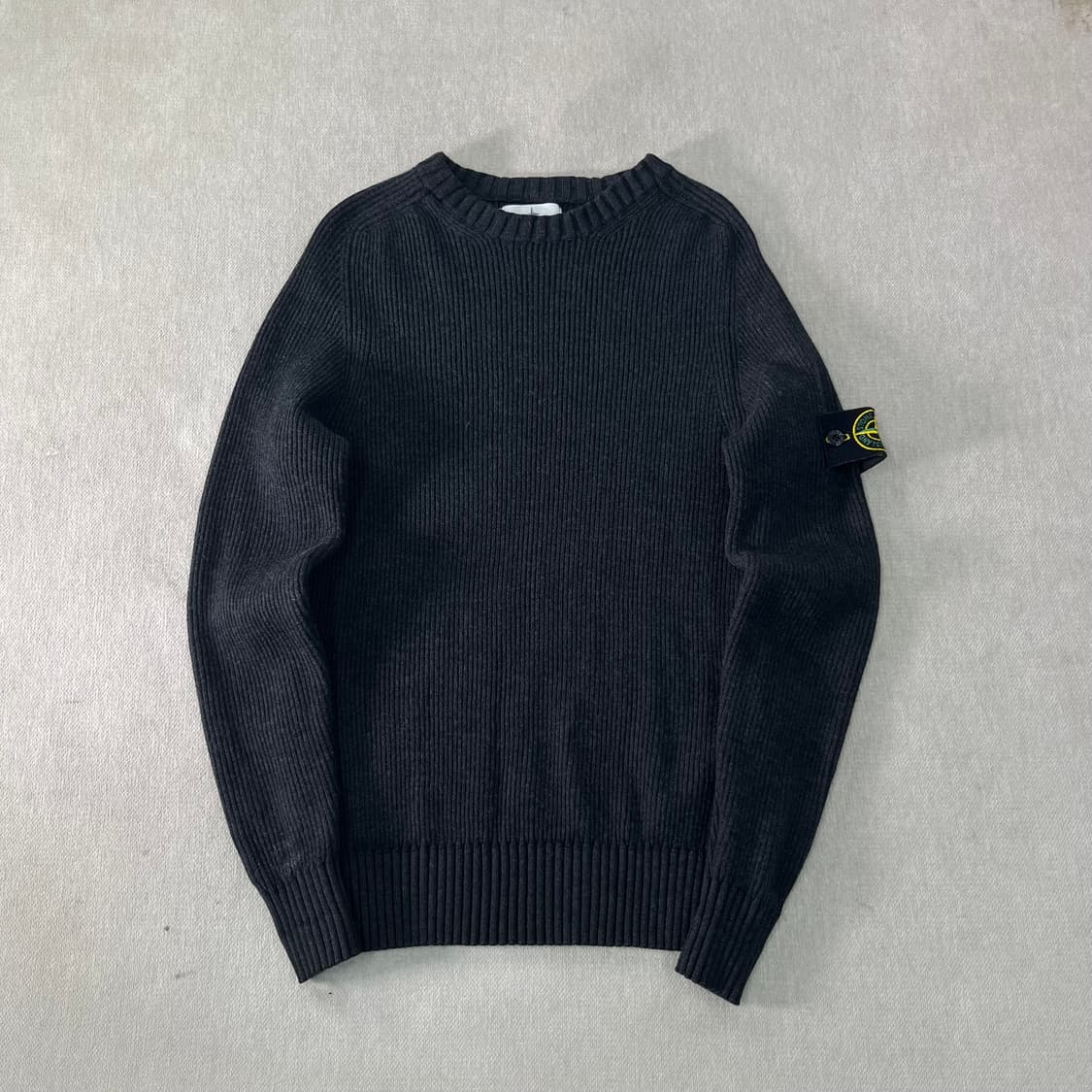 95 스톤아일랜드 머슬핏 크루넥 골지 울 니트 상품이미지1