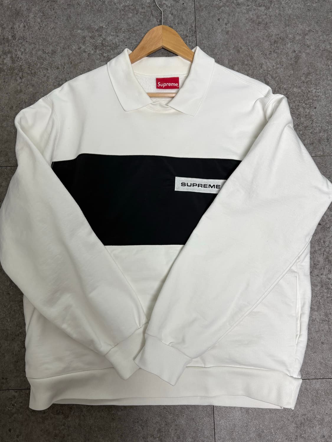 슈프림 폴로 크루넥 상품이미지1