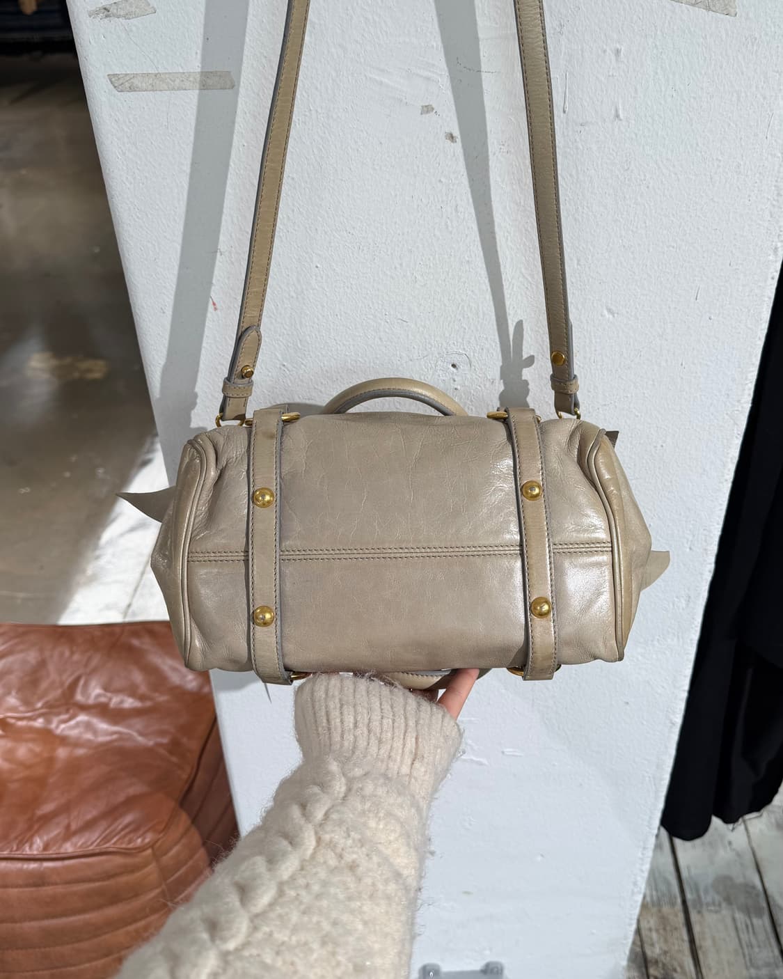 미우미우 아이보리 비텔로 럭스 리본 사첼백 상품이미지6