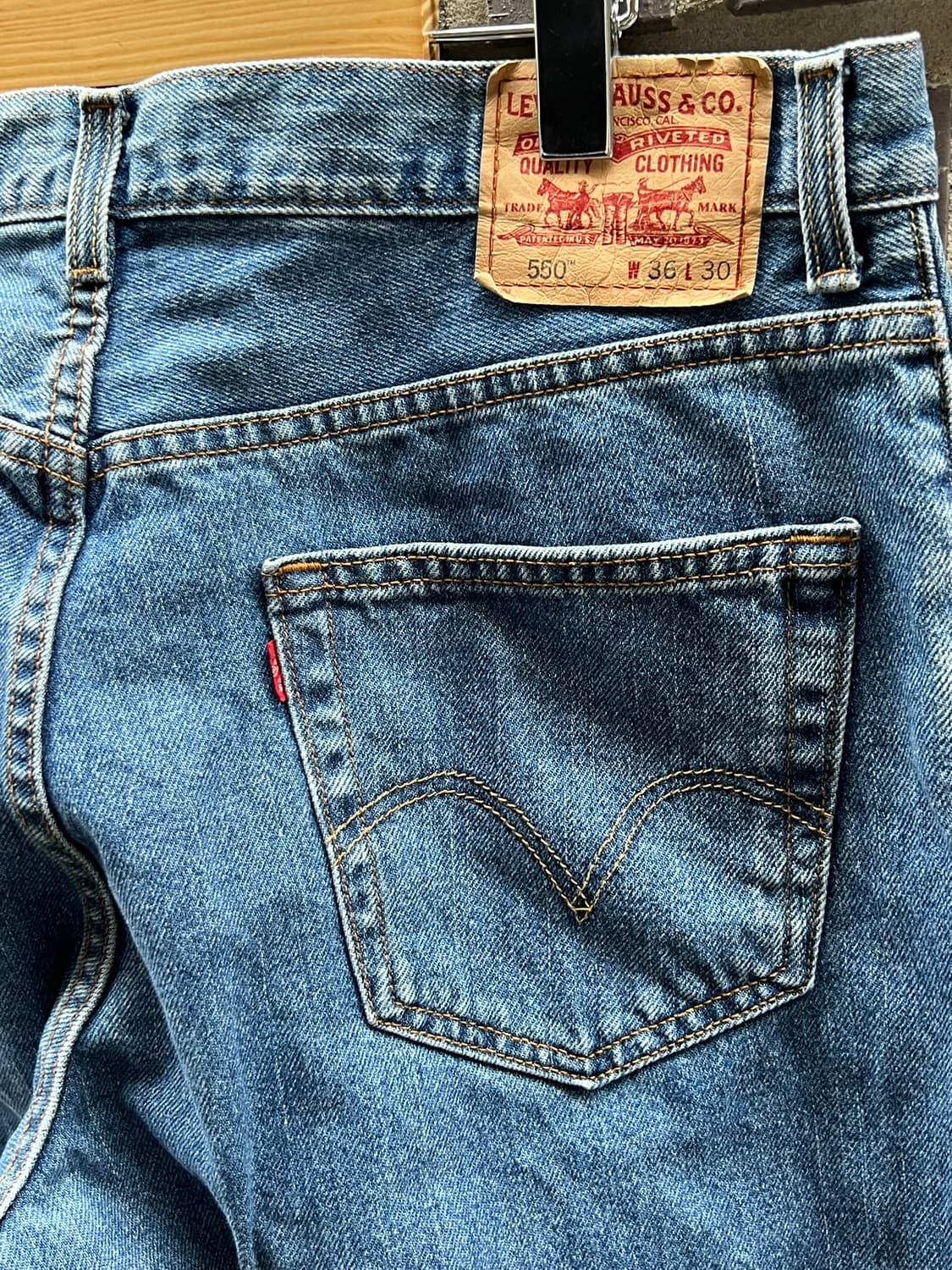 [36x30] 리바이스 550 릴렉스드핏 중청 데님 팬츠 루즈 테이퍼드 상품이미지10