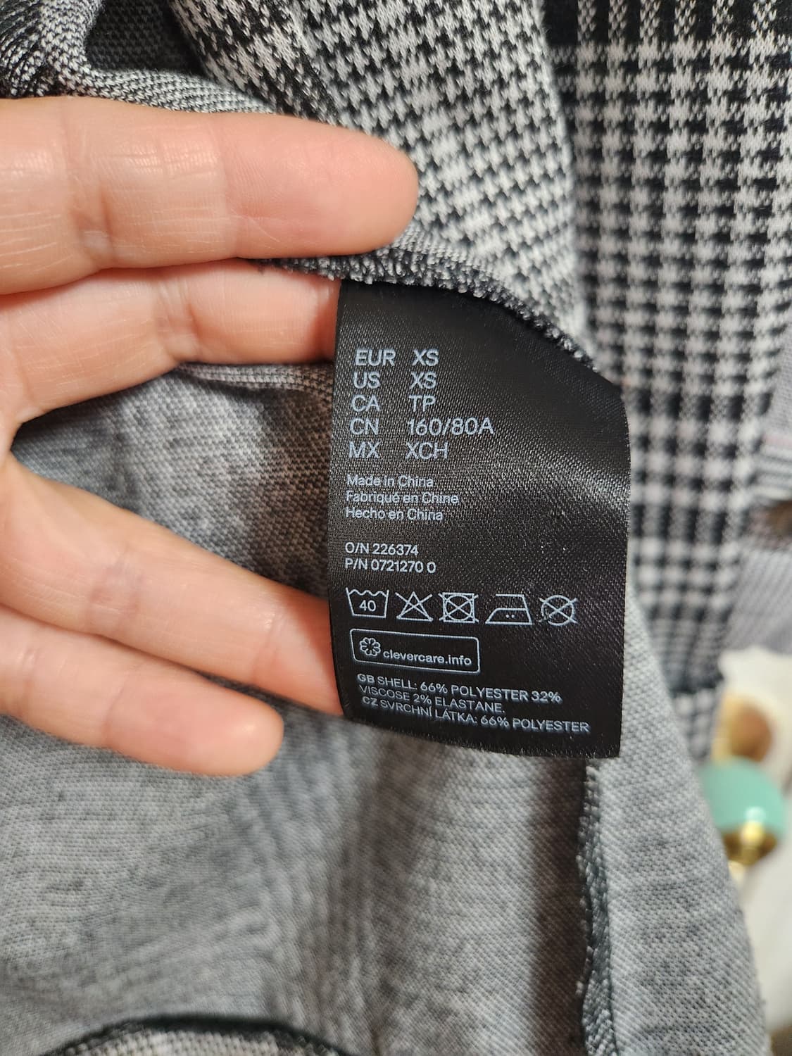 H&M 체크무늬 오버핏 블레이저 XS(160/80A)H&M 체크무늬 오버 상품이미지4