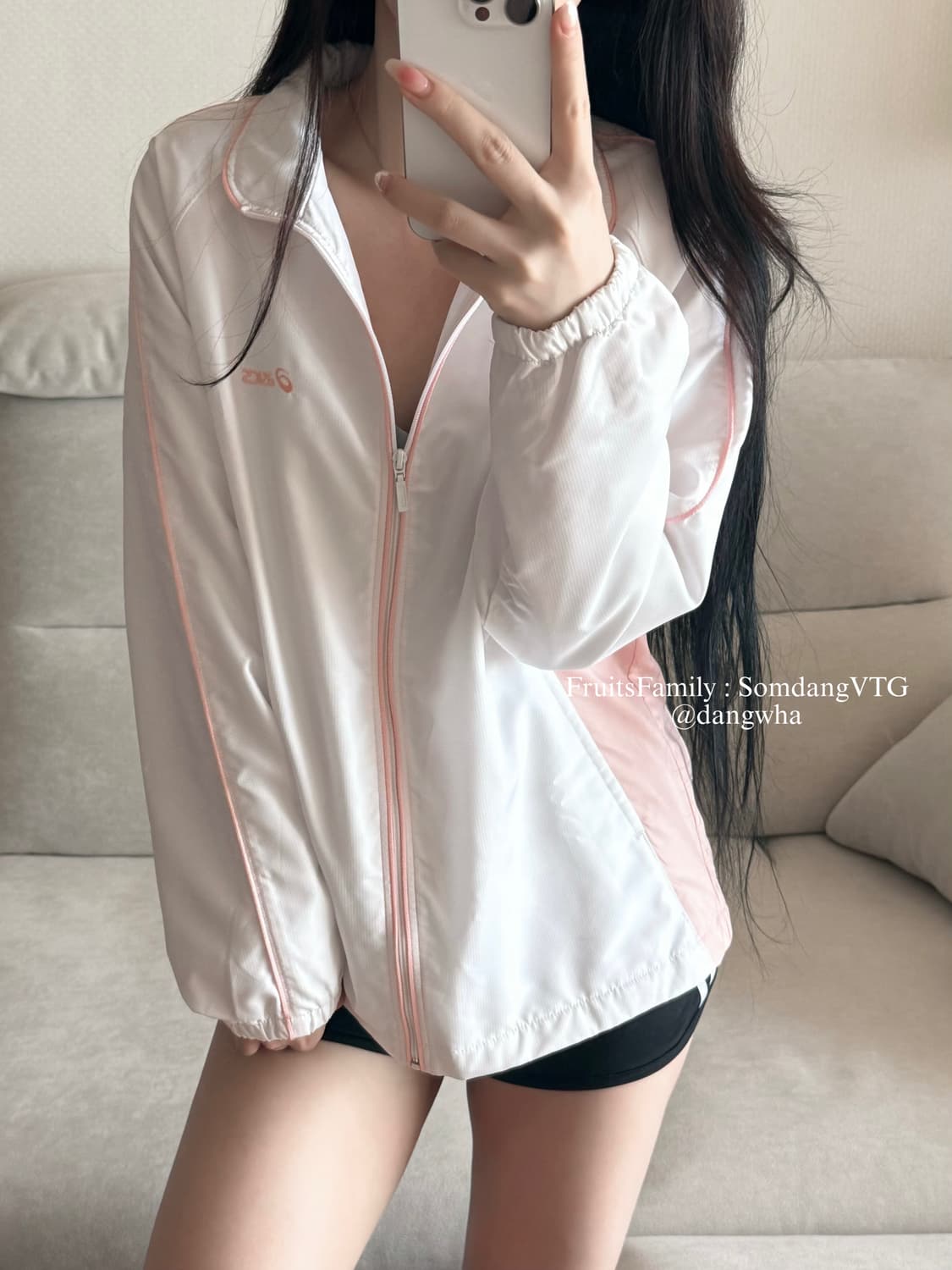 아식스 일본 화이트 핑크(피치) 바람막이 상품이미지1