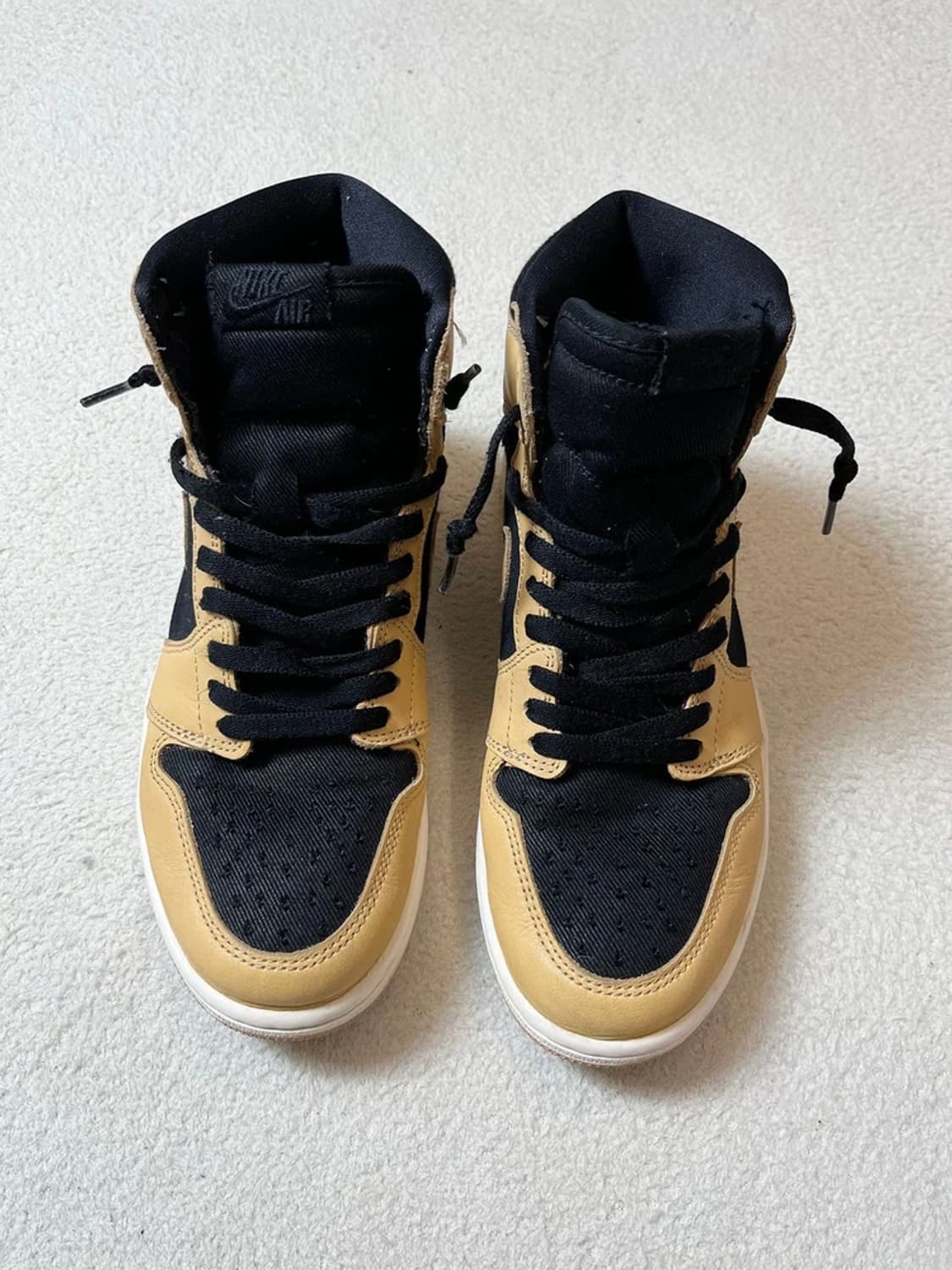 나이키 에어조던 1 하이 레트로 og 바체타 스니커즈 A1835 상품이미지4