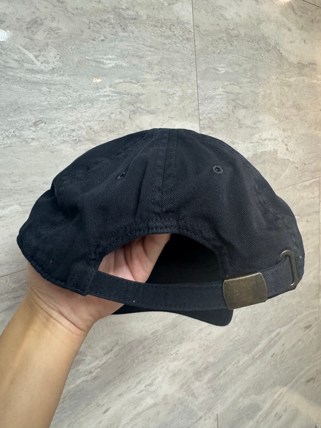 발렌시아가 sinners 볼캡 상품이미지2