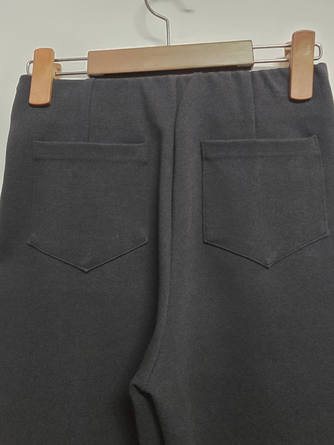 잇미샤 블랙 부츠컷 슬랙스 팬츠 상품이미지5