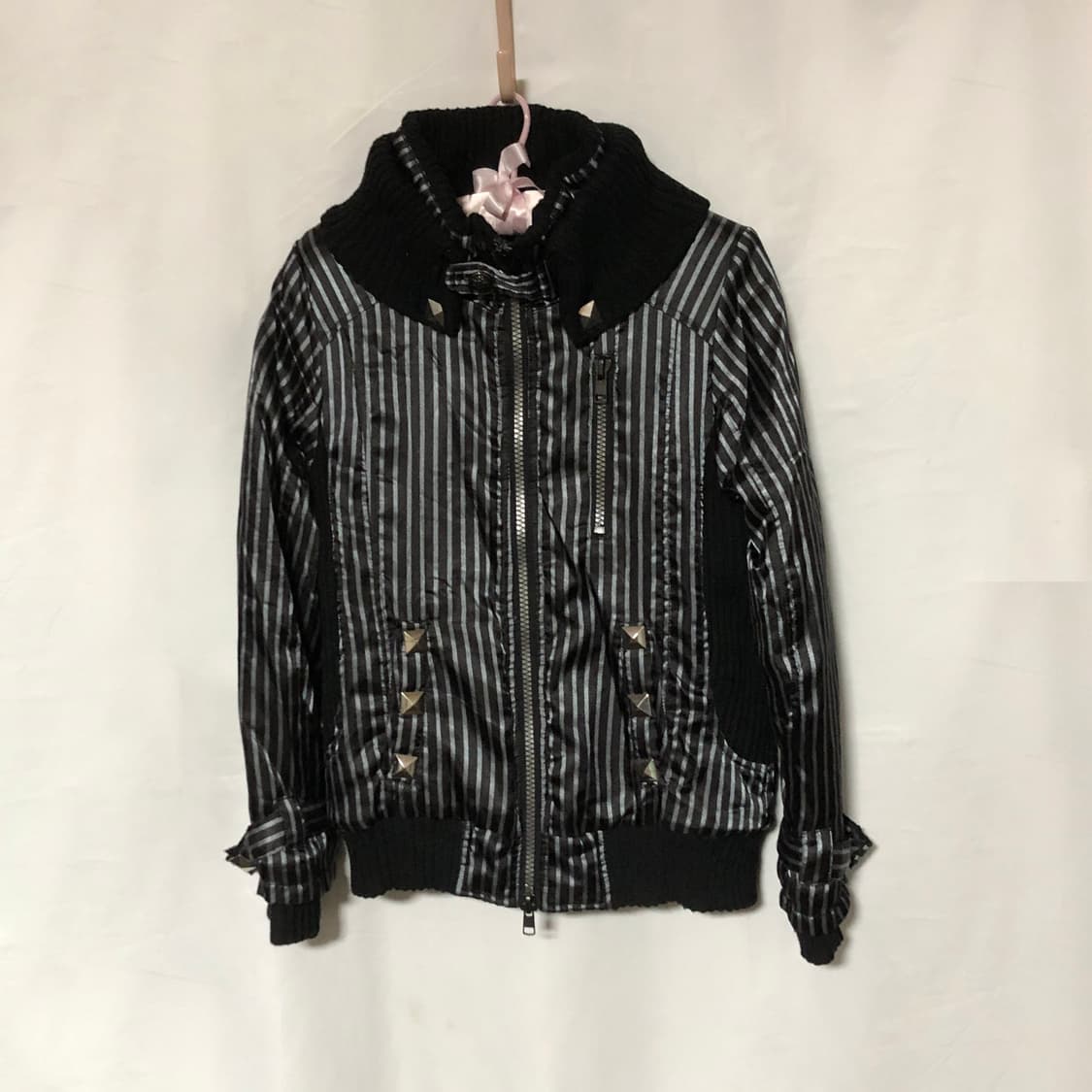 스트라이프 스터드 리브 점퍼 상품이미지8