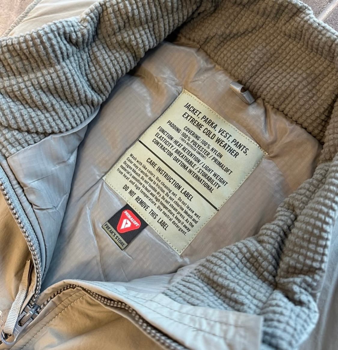 프릭스스토어 프로마로프트 패딩 베스트 상품이미지1