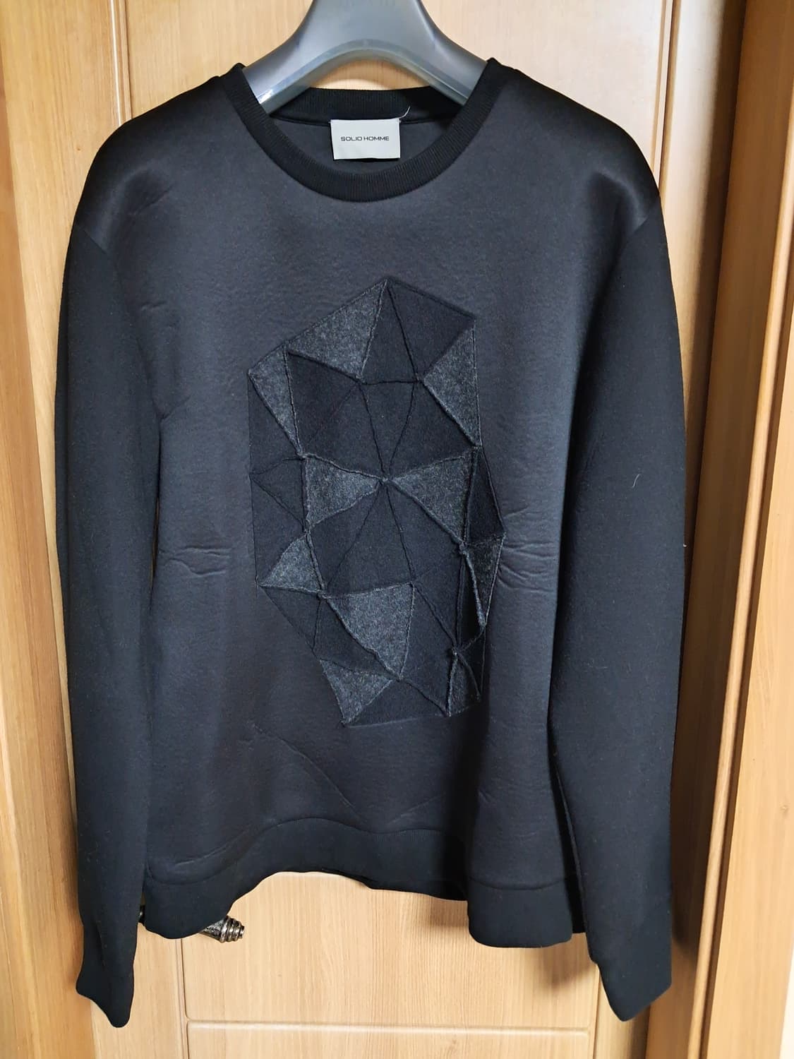 솔리드옴므 맨투맨 남성105 상품이미지1