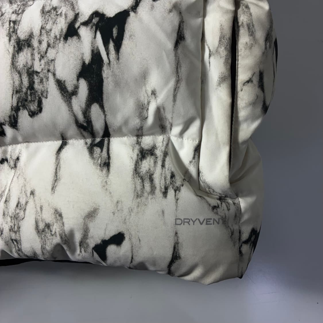 The northface  노스페이스 구스다운 눕시 패디드 베스트  상품이미지5