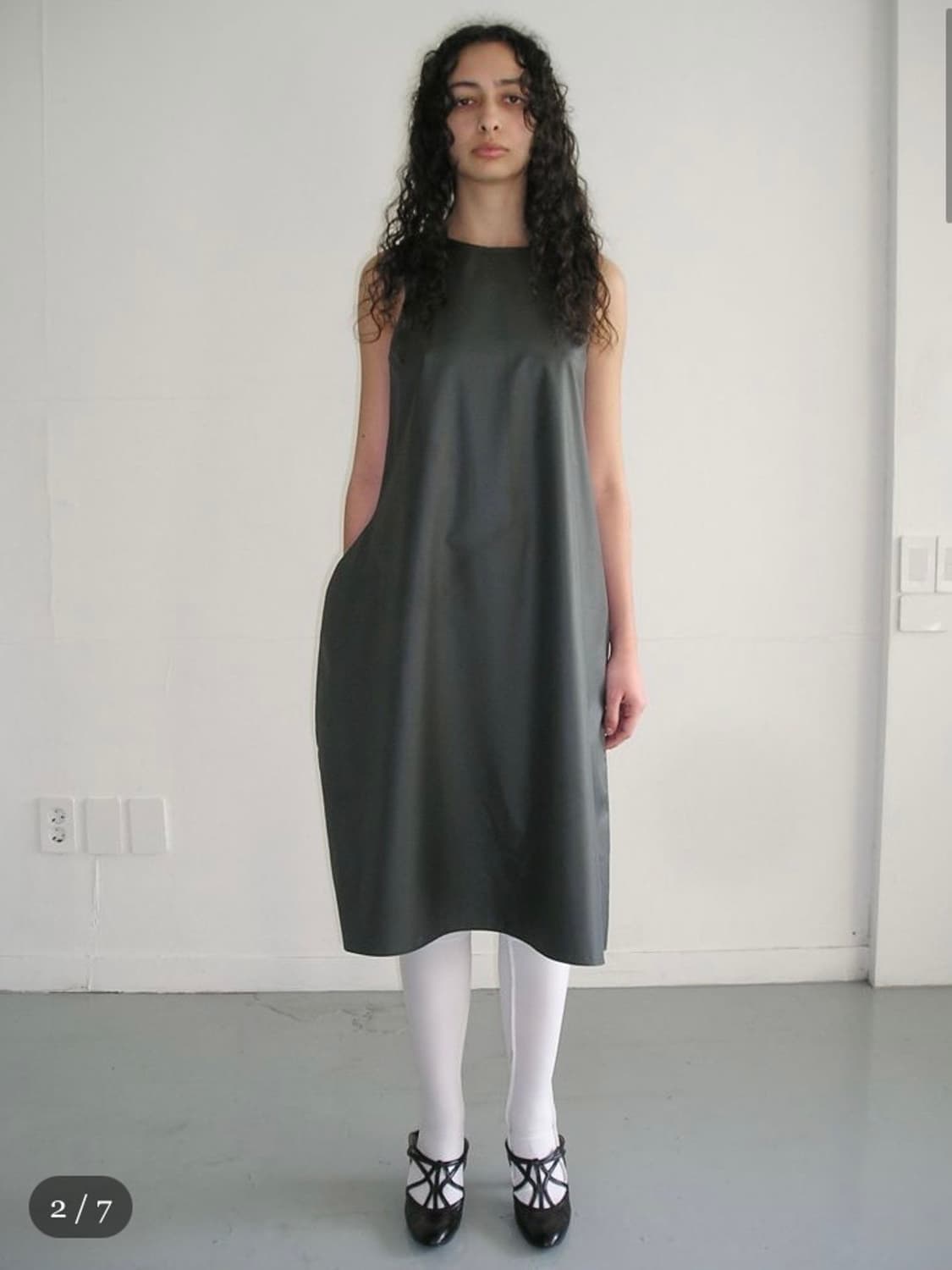 Eonts 에옹쓰 샤샤 이너드레스 차콜 상품이미지1