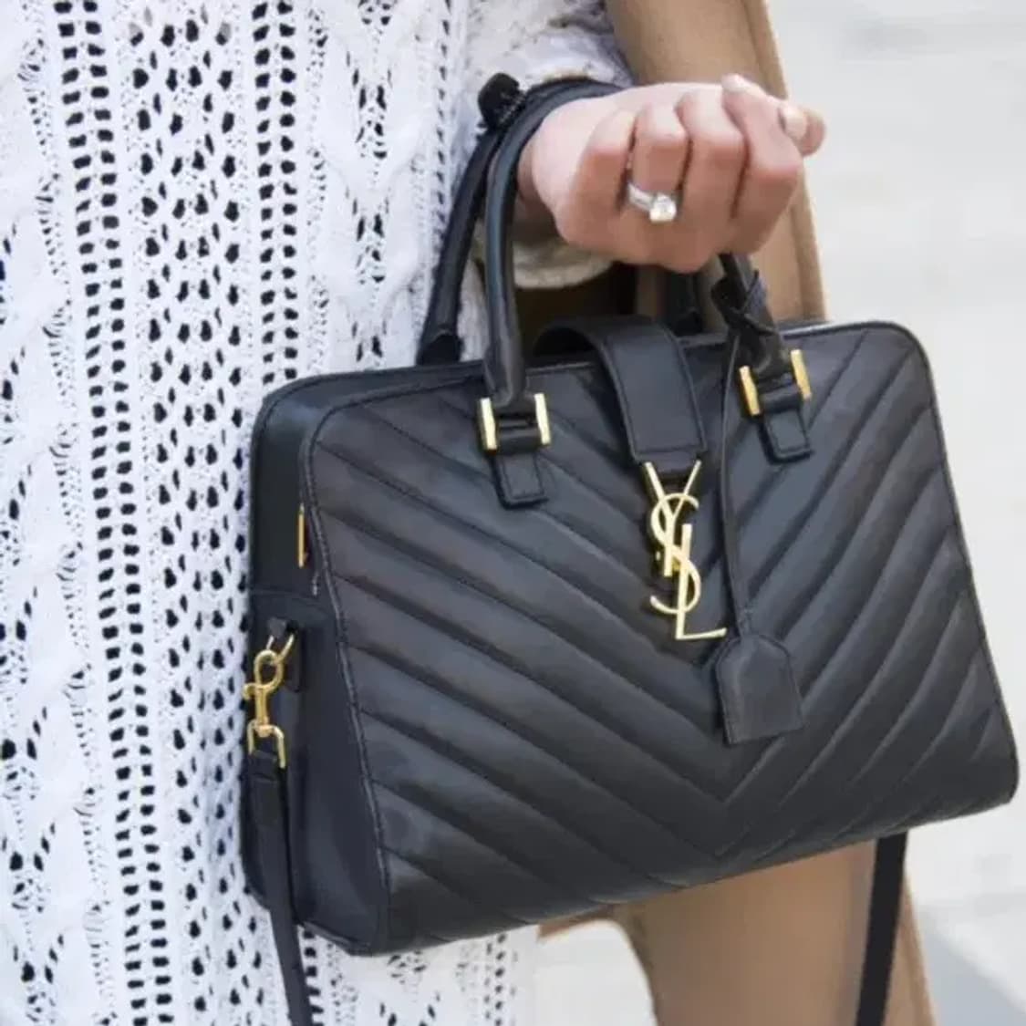 생로랑 YSL 카바스 토트백 크로스백 상품이미지1