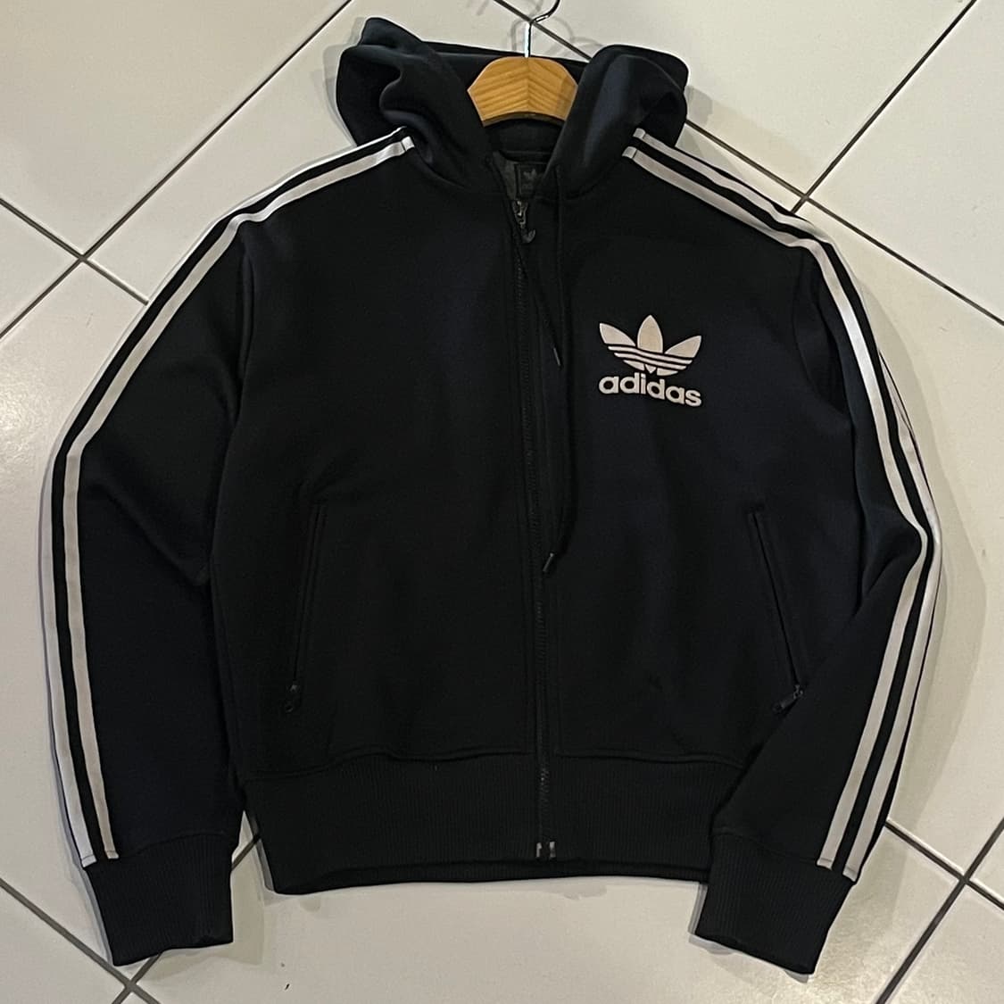 아디다스 블랙 후드 져지 집업 상품이미지1