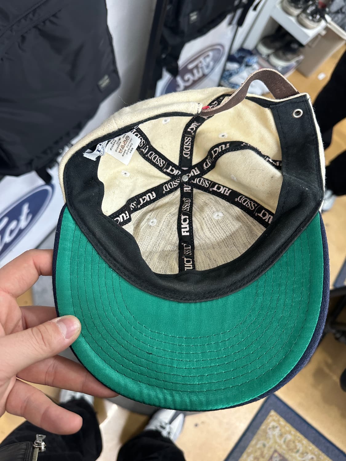 FUCT 오발 로고 투톤 캡  상품이미지2