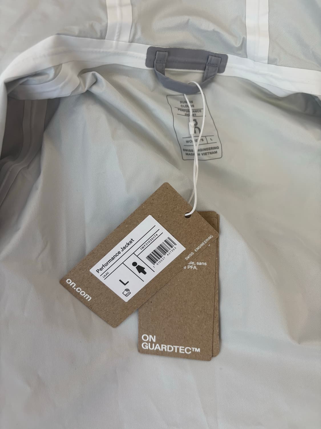 온러닝 On 퍼포먼스 자켓 새상품 상품이미지10