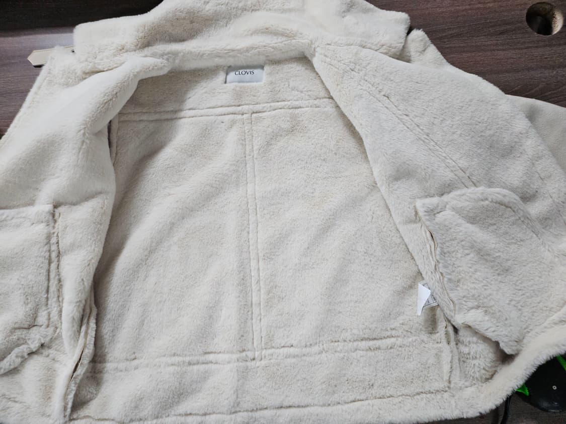 CLOVIS 아이보리 무스탕 자켓  M 상품이미지3