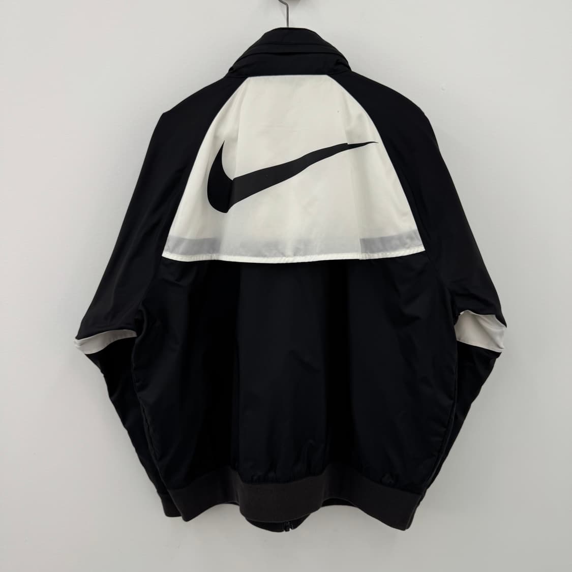 나이키 바람막이 상품이미지2
