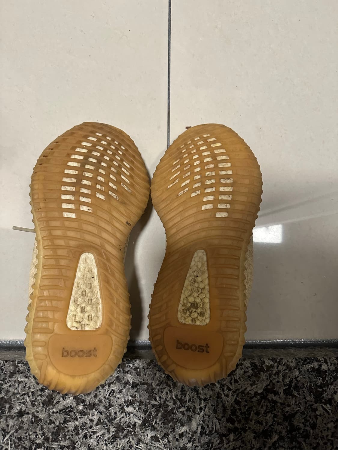 아디다스 이지부스트 350 린넨 상품이미지2