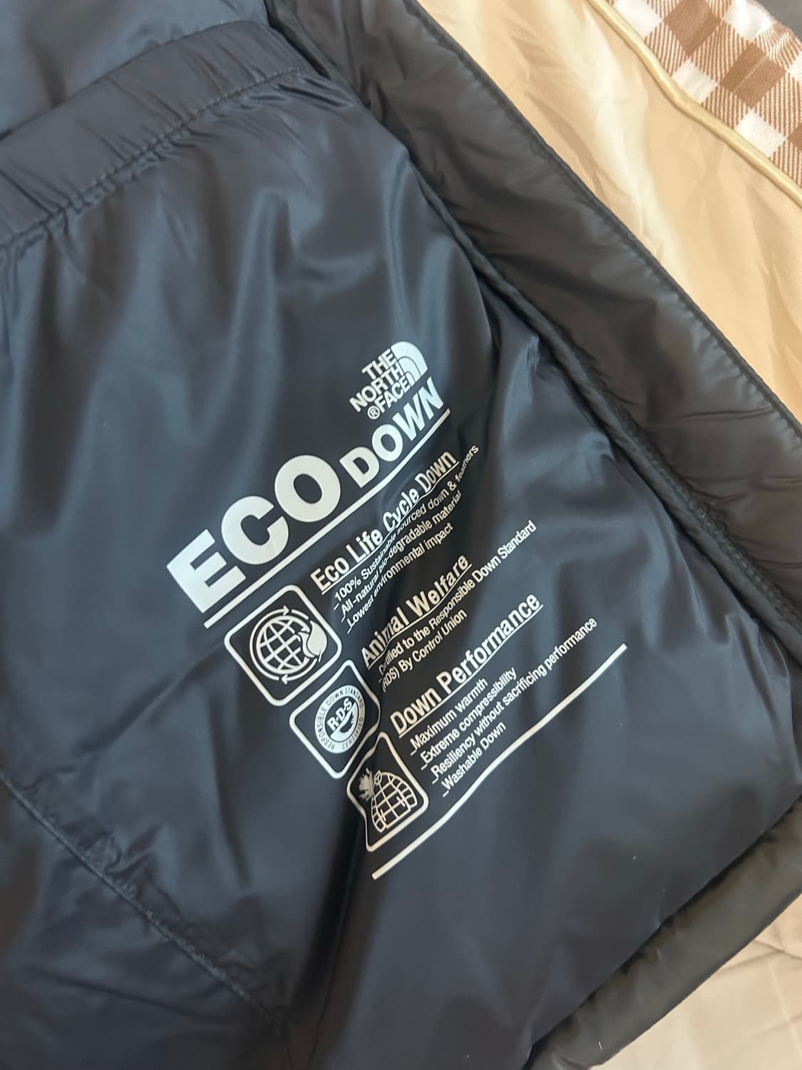 노스페이스 눕시패딩 텍 뜯지 않은 상품입니다 ! 상품이미지3