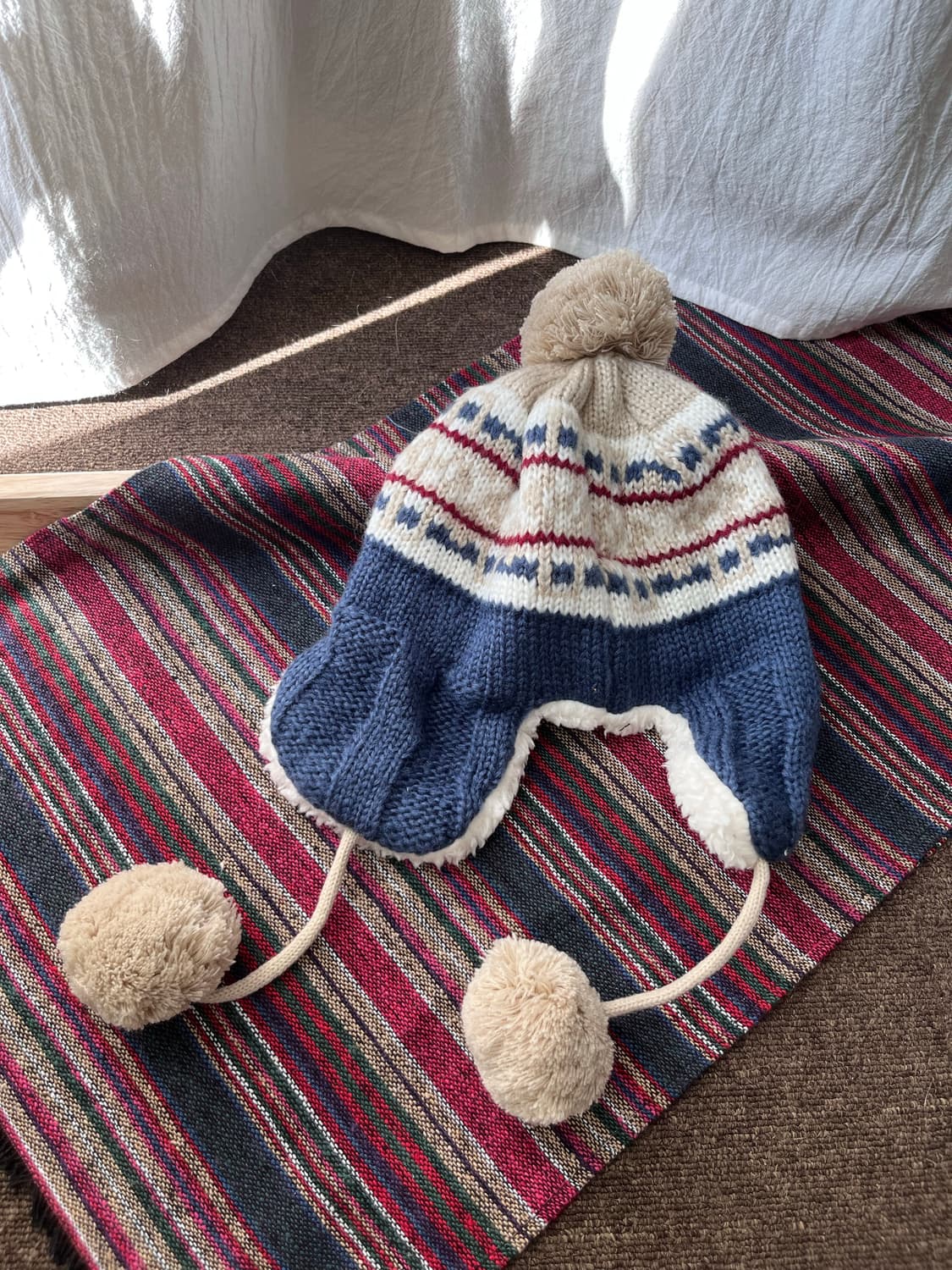 Vintage 방울 니트 이어플랩 양털 모자 비니 상품이미지3