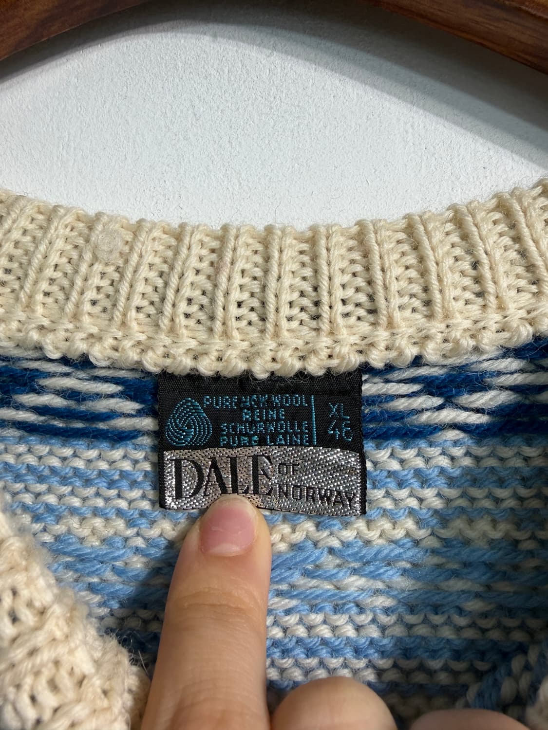 [XL] Dale of norway 데일오브노르웨이 반집업 니트 울100 상품이미지6