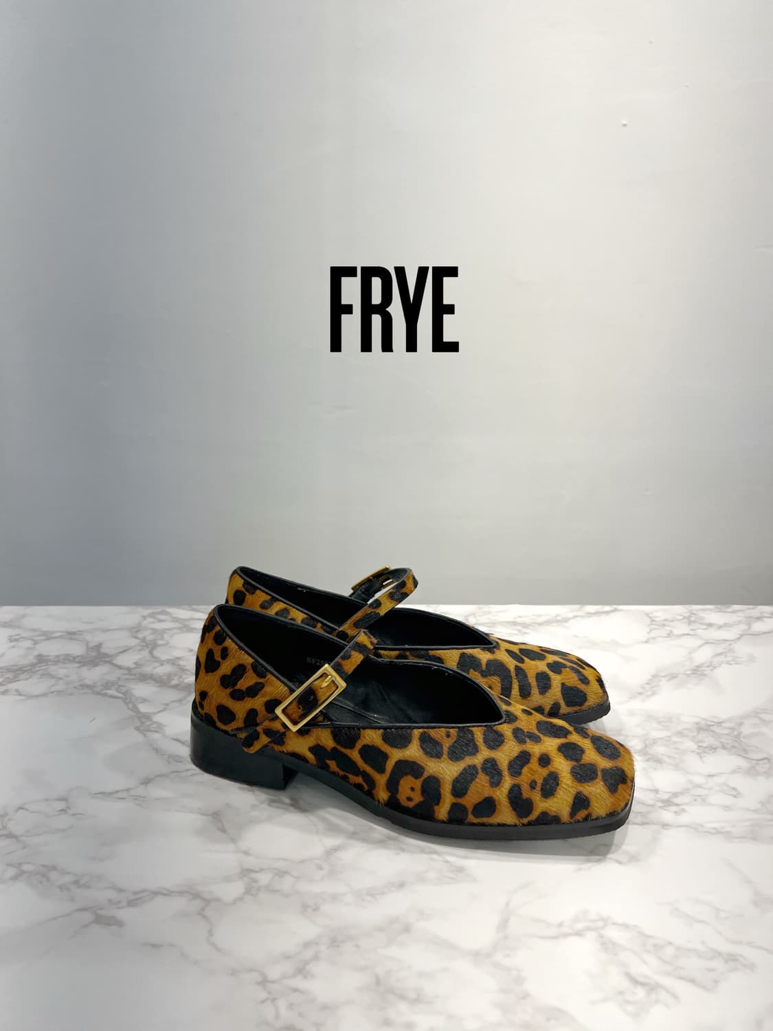 FRYE 프라이 레오파드 송치 메리제인 구두 상품이미지1