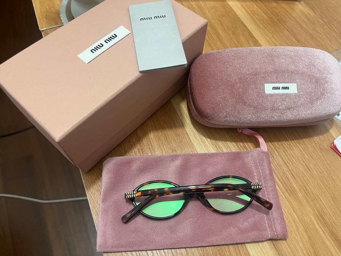 미우미우 선글라스 상품이미지3