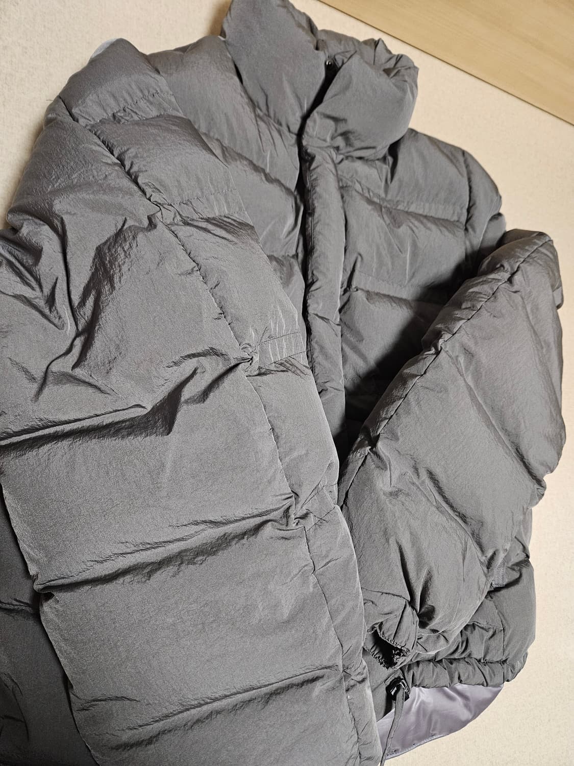 언어펙티드 레이어드 패딩 챠콜 m(105사이즈) 상품이미지2