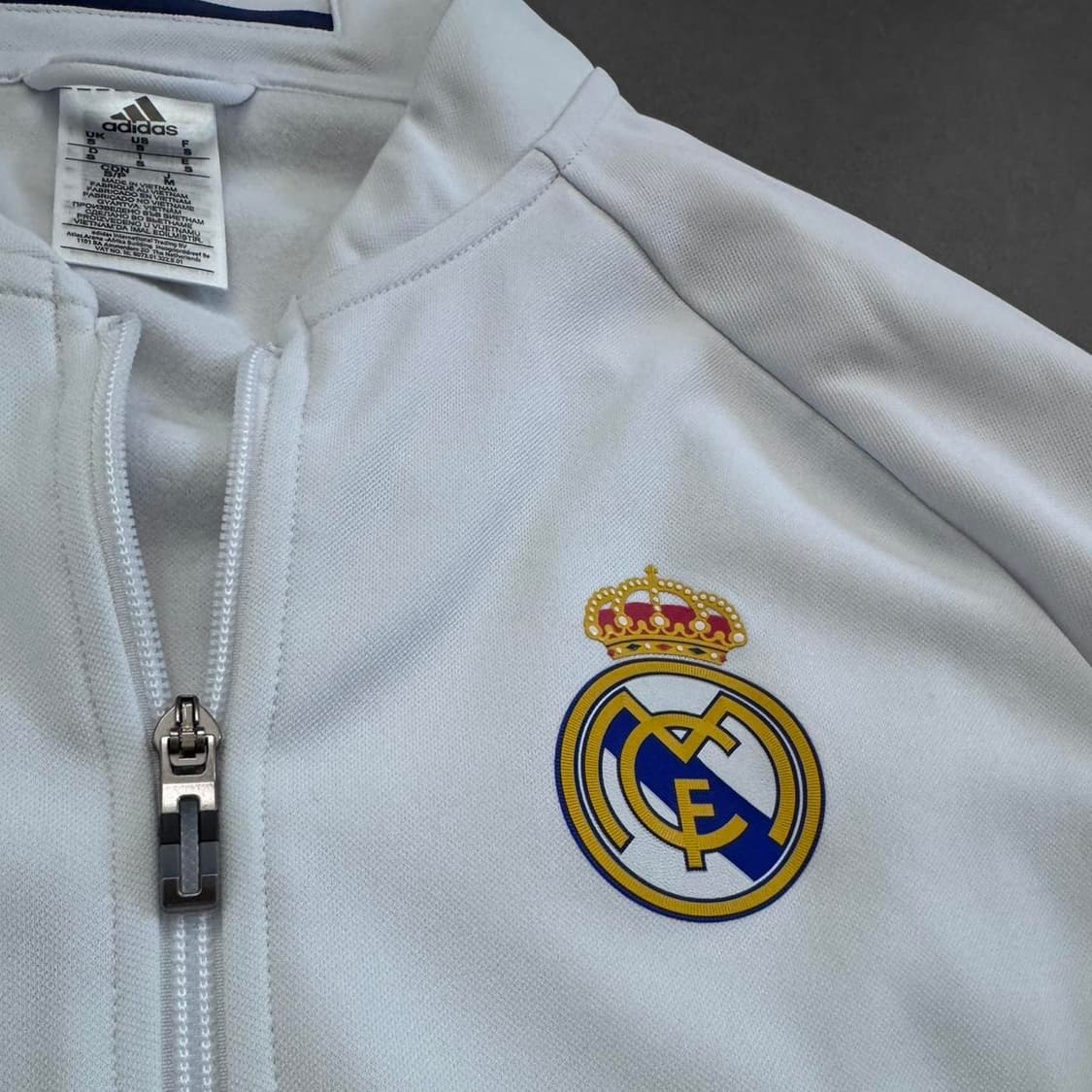 대장급 아디다스 레알 마드리드 16/17 시즌 홈 앤섬 재킷  상품이미지3