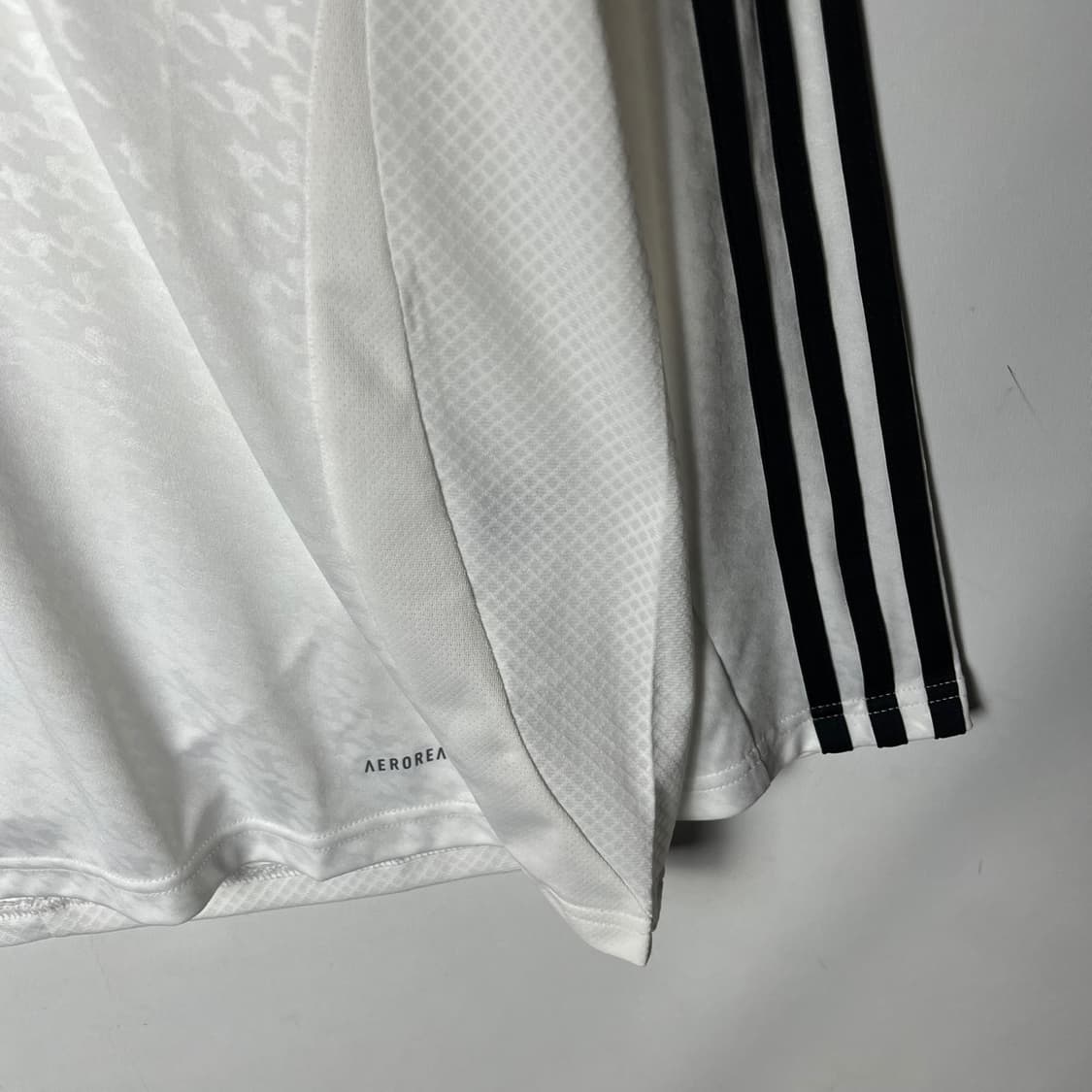 [Adidas] 아디다스 24/25 레알마드리드 노마킹 유니폼 상품이미지4