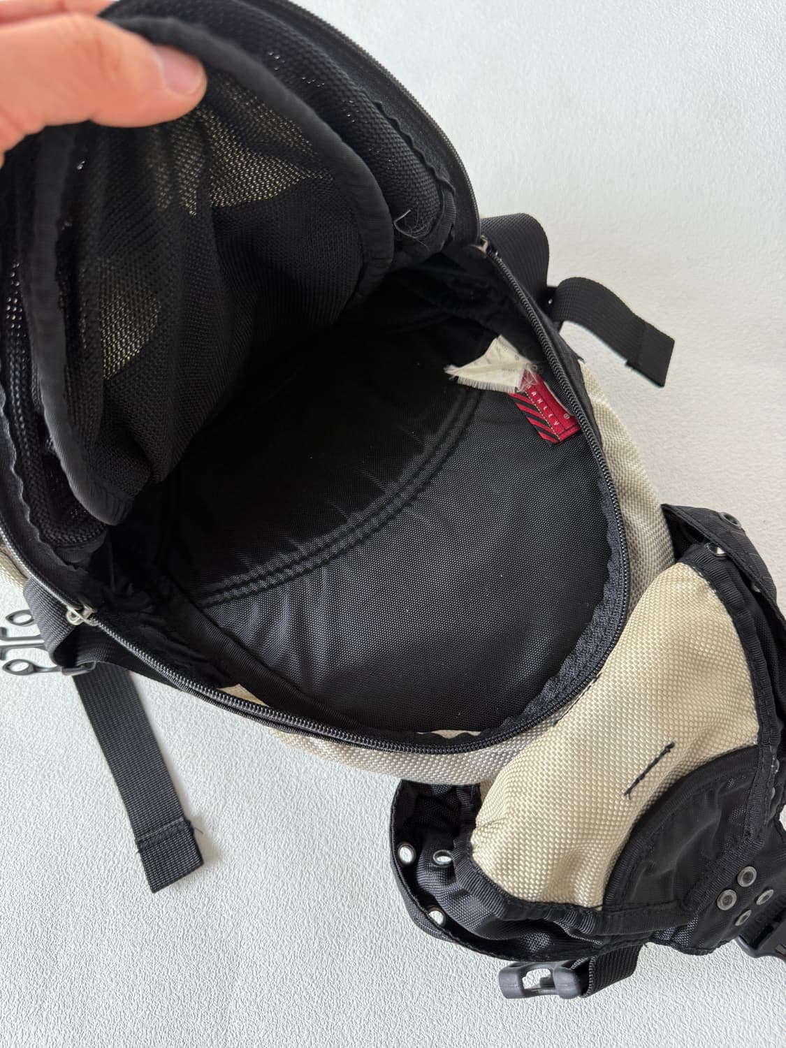 오클리(OAKLLY) 미니 백팩 상품이미지7